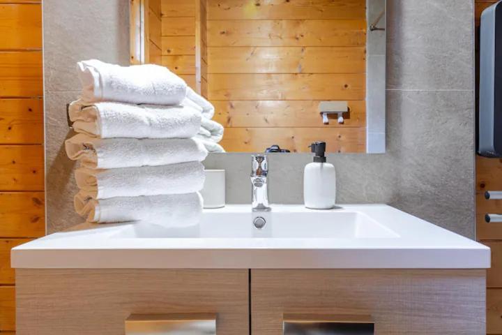 Domaine La Clairiere Et Bain Nordique Hébergement de vacances